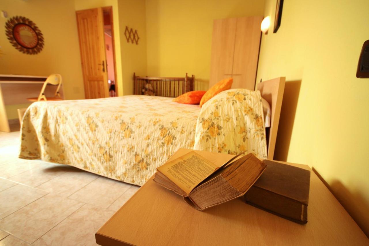 B&B Il Nido Сант-Антиоко Экстерьер фото